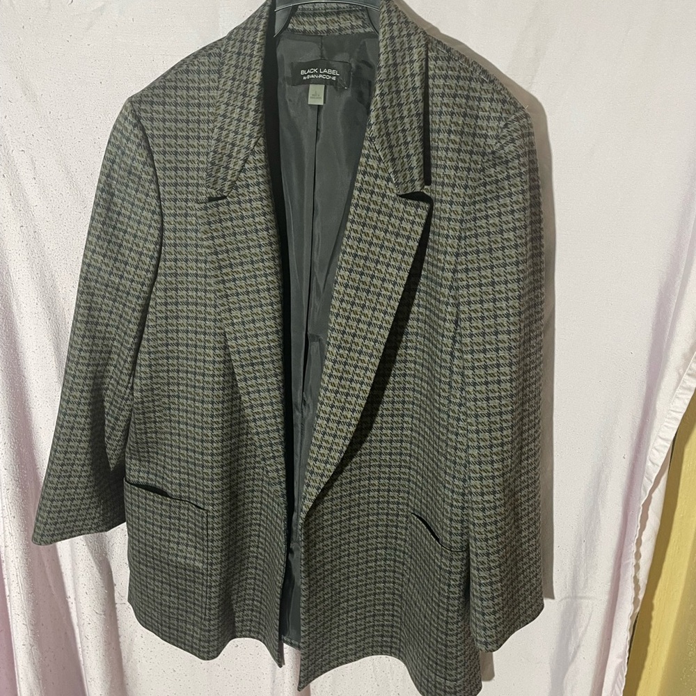 Evan Picone Men's Black and Gray Checkered Blazer